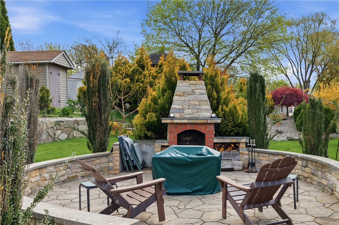 126 Lilac Avenue Woonsocket, RI 02895 - Photo 23 of 27