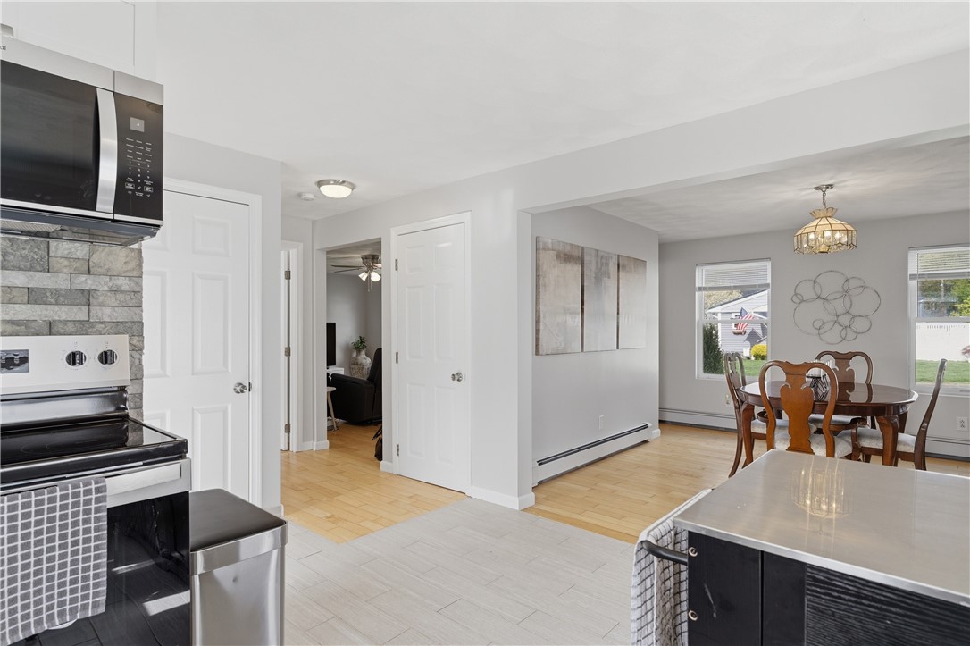 126 Lilac Avenue Woonsocket, RI 02895 - Photo 7 of 27