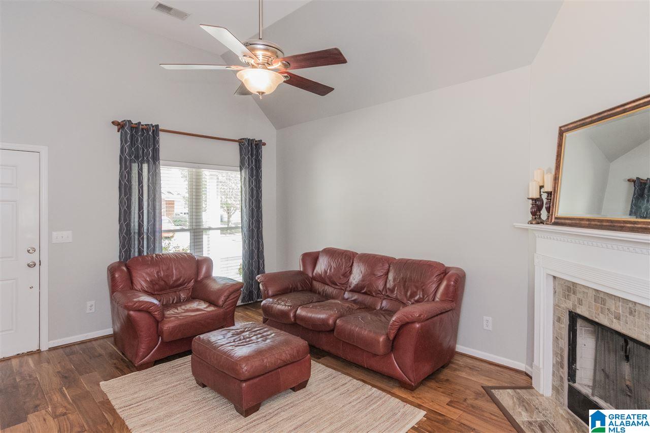 2443 Forest Lakes Lane Sterrett, AL 35147 - Photo 3 of 33