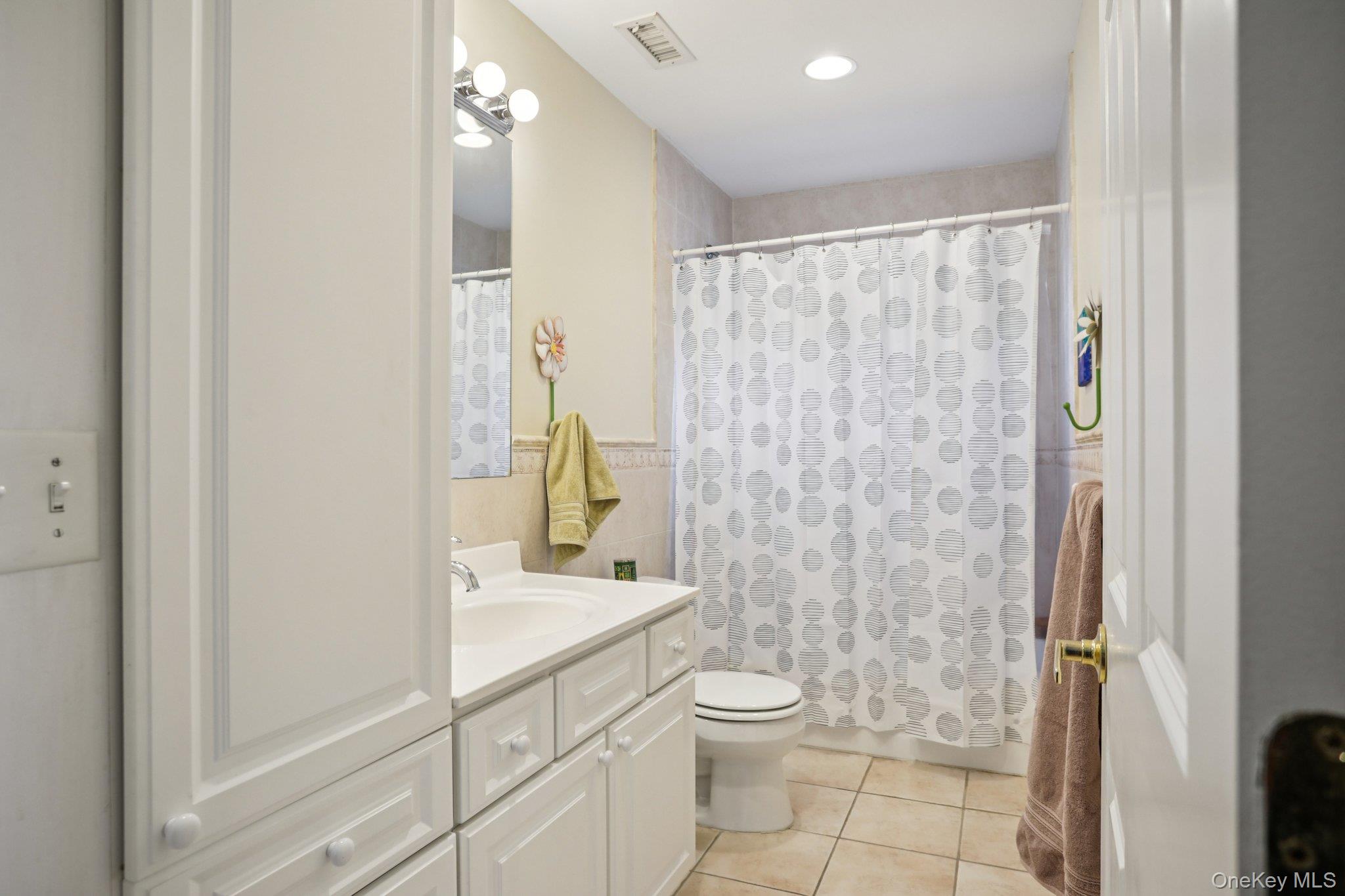 101 Middle Road Eastchester, NY 10709 - Photo 15 of 22