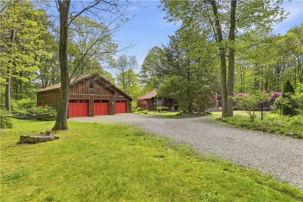 $850,000 | 2090 Oak Ridge Drive, Champion, PA 15622