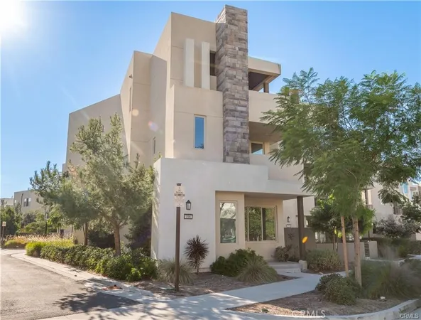 $5,300 | 196 Stellar, Irvine, CA 92618