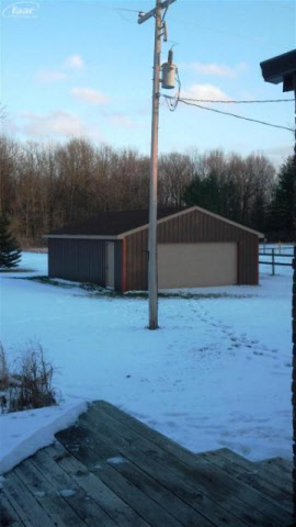 2215 South Nichols Road Lennon, MI 48449 - Photo 6 of 6 20204774-5.JPG
