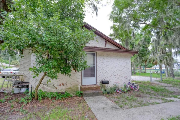 $304,000 | 538 Loomis Avenue, Daytona Beach, FL 32114