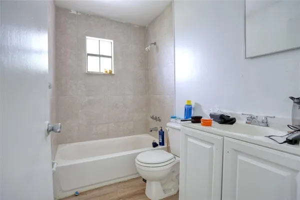 $304,000 | 538 Loomis Avenue, Daytona Beach, FL 32114