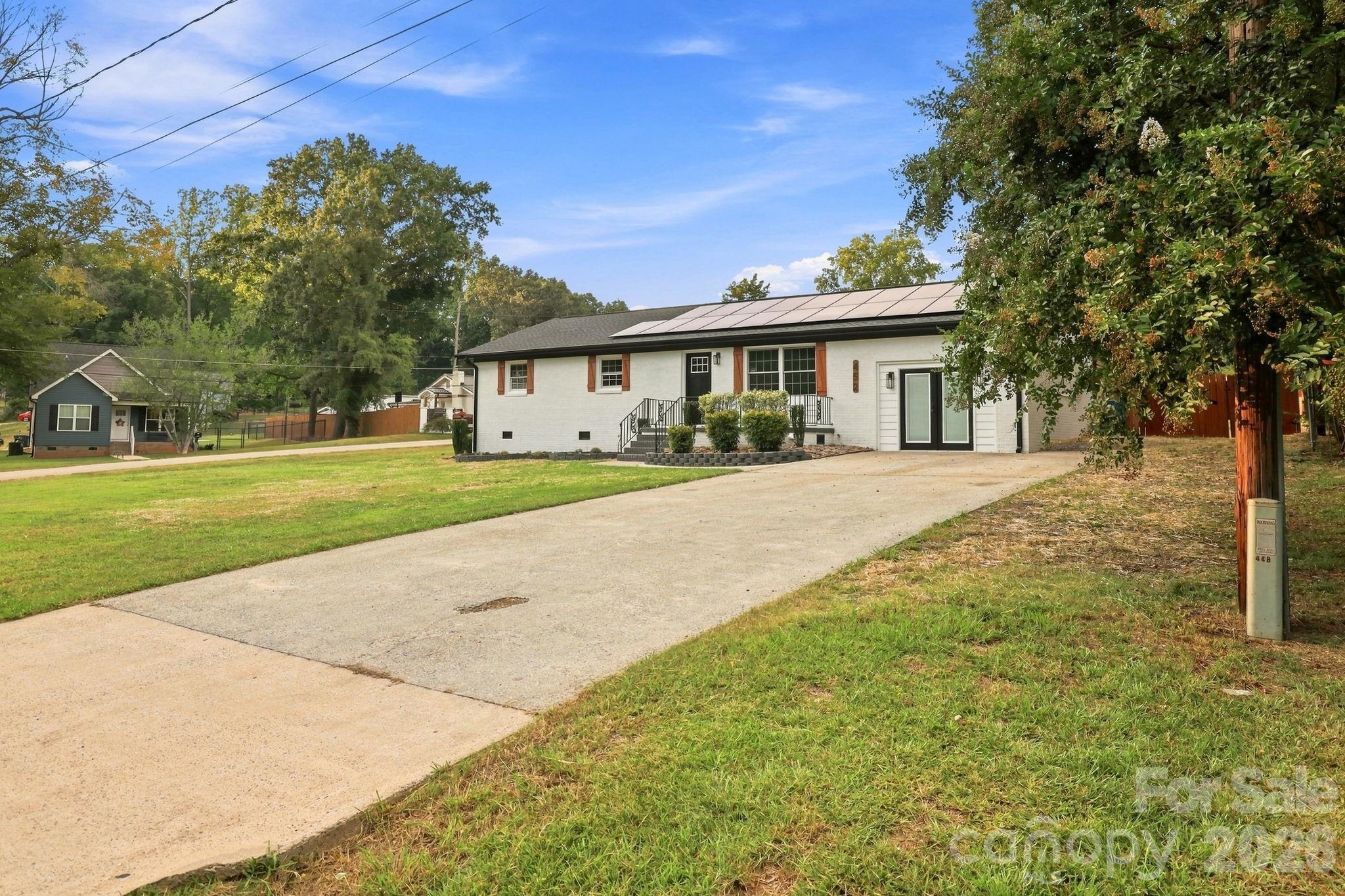 452 Mirror Lake Road Salisbury, NC 28146 - Photo 2 of 29 Gallery Image 2