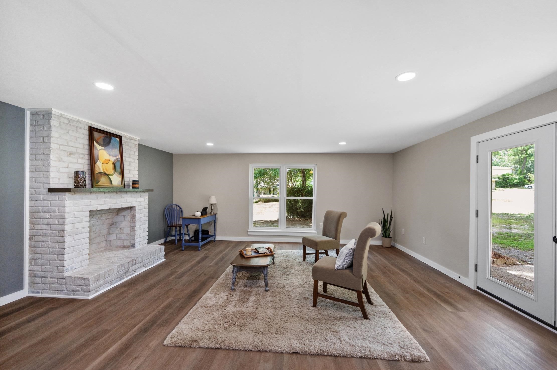 112 Sara Avenue East Daphne, AL 36527 - Photo 11 of 43