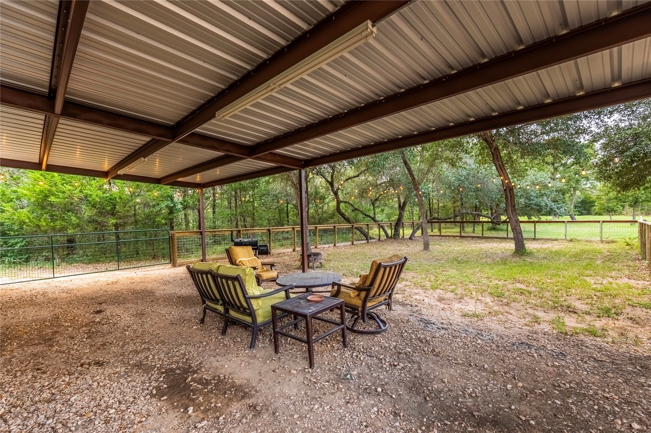 1126 Abel Road New Ulm, TX 78950 - Photo 19 of 43