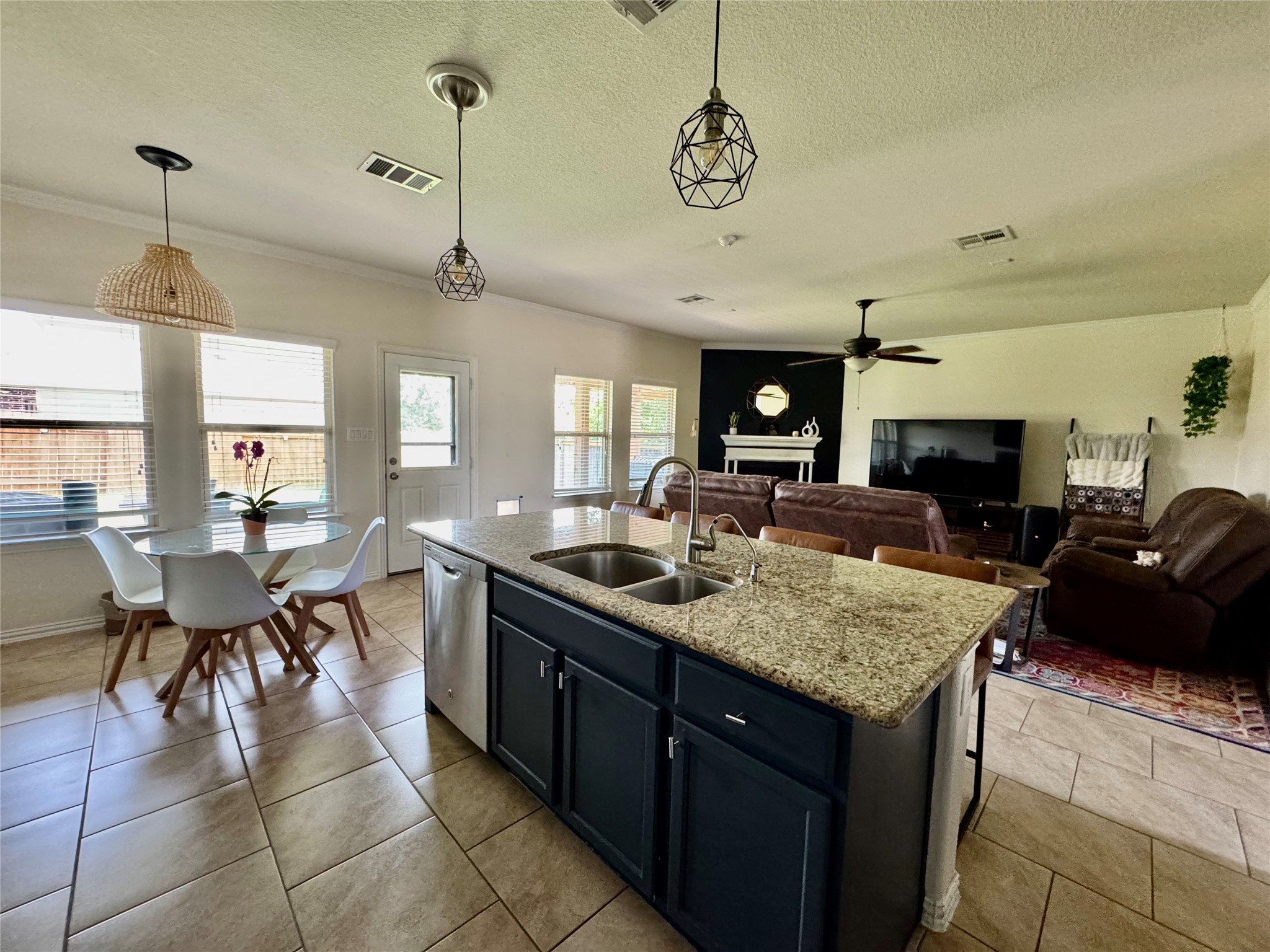 4320 Chestnut Meadows Bend Georgetown, TX 78626 - Photo 5 of 33