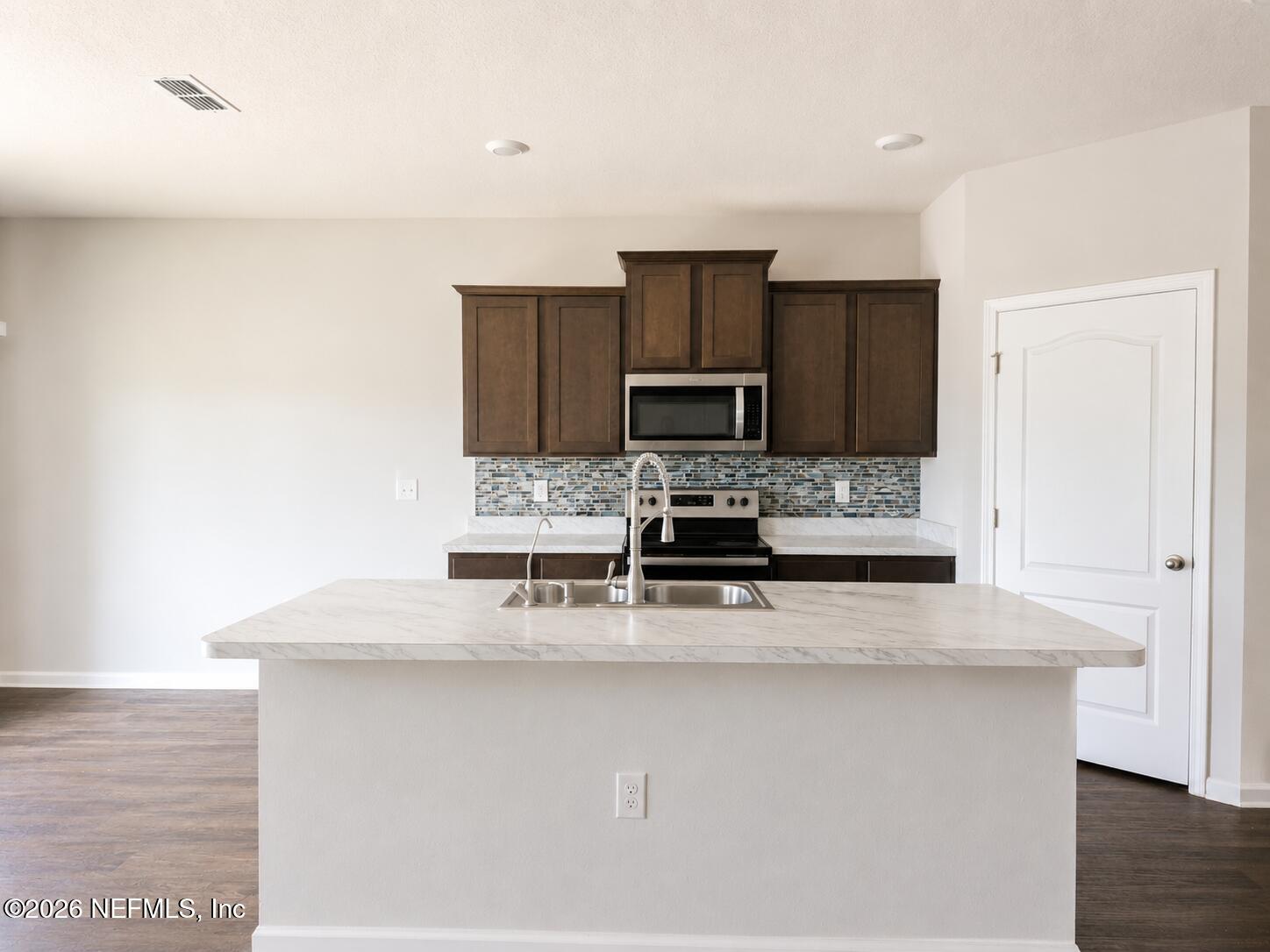3352 Garden Brook Road Jacksonville, FL 32208 - Photo 10 of 29 KITCHEN ISLAND