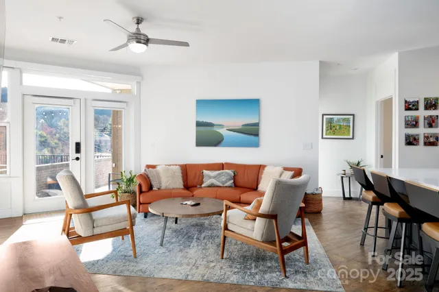 $824,900 | 55 South Market Street, Unit 101, Asheville, NC 28801