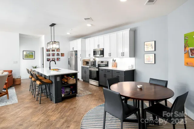 $824,900 | 55 South Market Street, Unit 101, Asheville, NC 28801