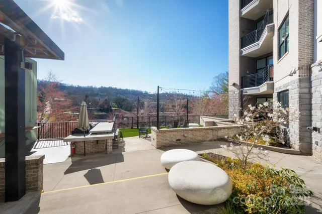$824,900 | 55 South Market Street, Unit 101, Asheville, NC 28801