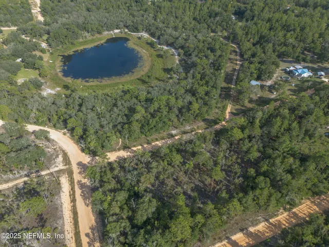 a view of outdoor space and garden