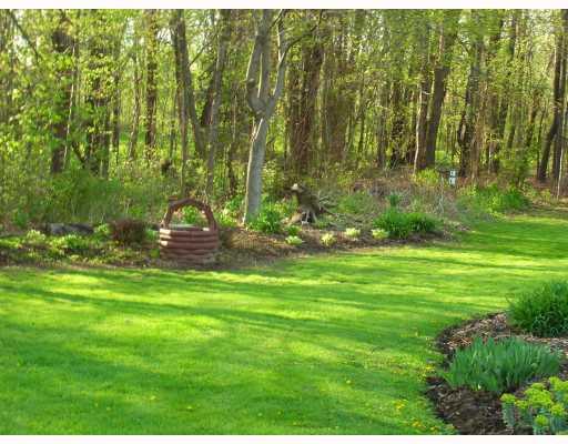 3230 Tuscarawas Road Beaver, PA 15009 - Photo 7 of 18 Yard/Garden. Beautifully landscaped yard at 3230 Tusca Rd.
