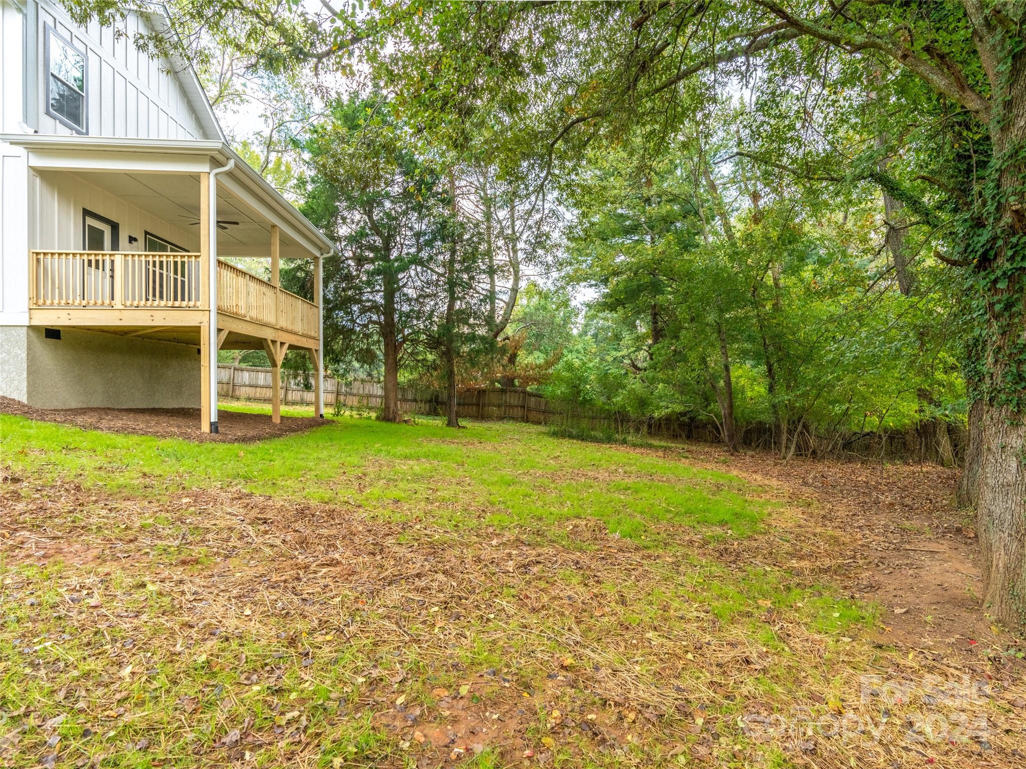 40 Gudger Road Candler, NC 28715 - Photo 31 of 37 Gallery Image 31