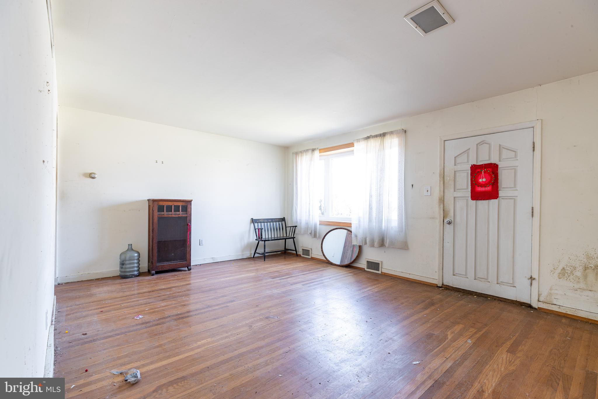 40 Brookside Road Glenside, PA 19038 - Photo 3 of 10