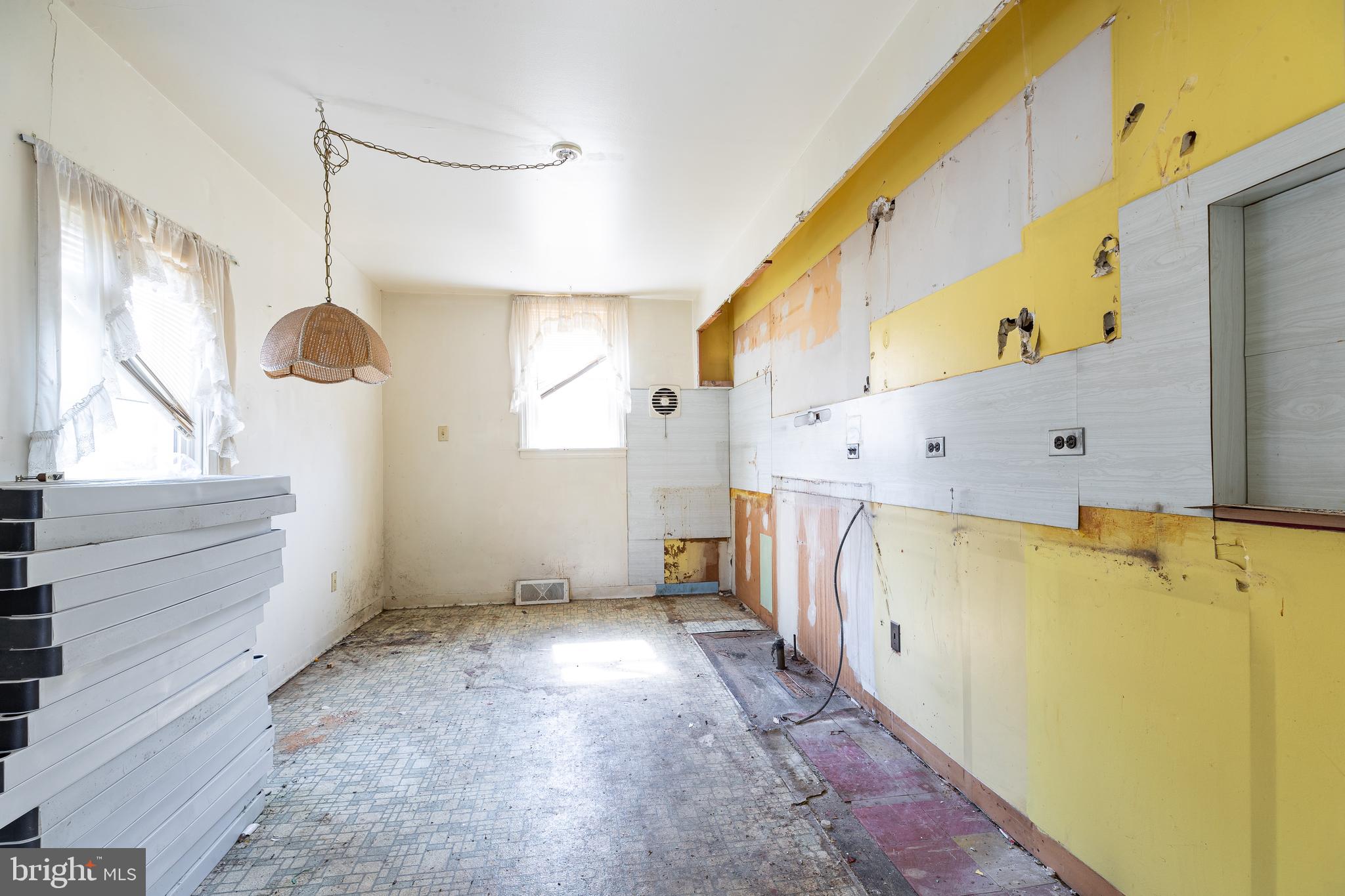 40 Brookside Road Glenside, PA 19038 - Photo 4 of 10