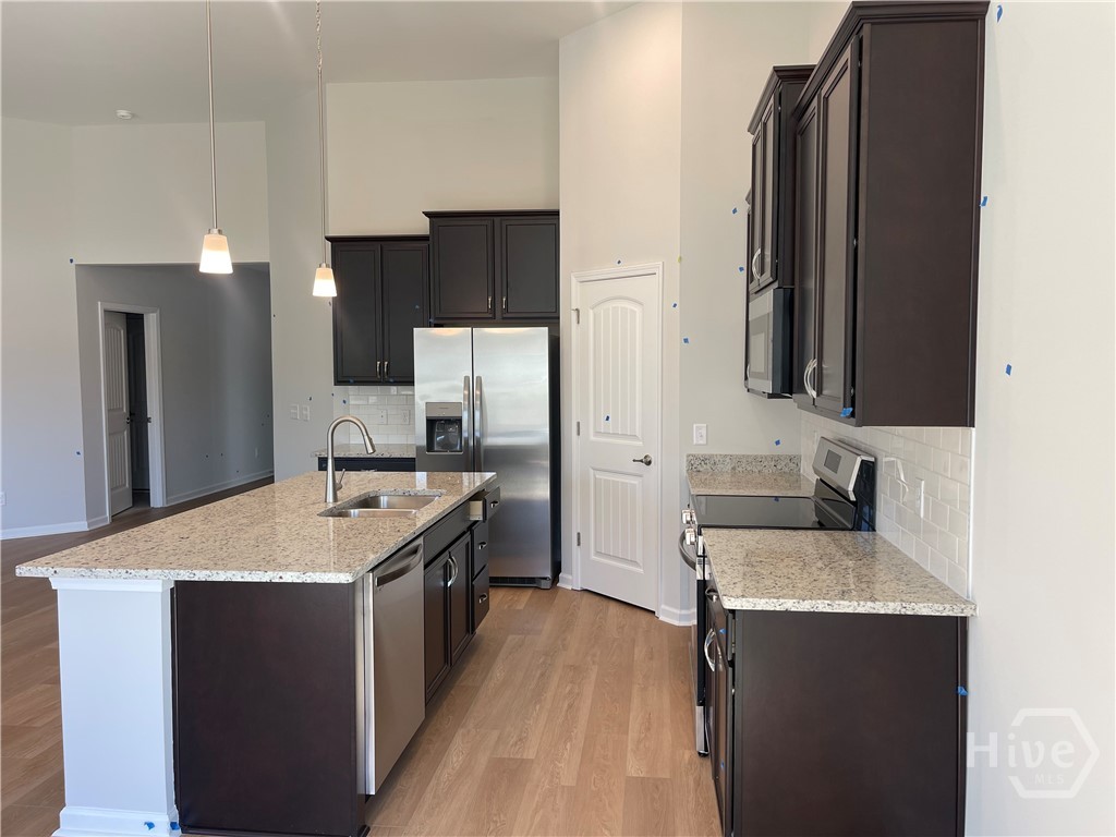 37 Blues Drive Pooler, GA 31322 - Photo 3 of 19 Plenty of Cabinets/Countertops