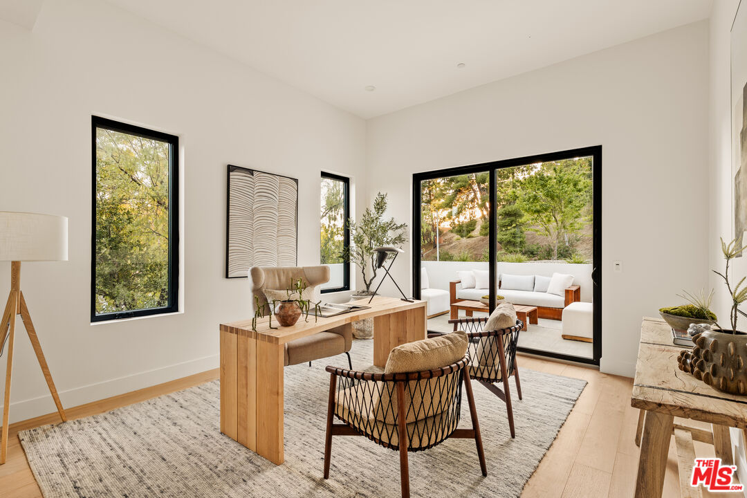 38 Dapplegray Road Bell Canyon, CA 91307 - Photo 15 of 36