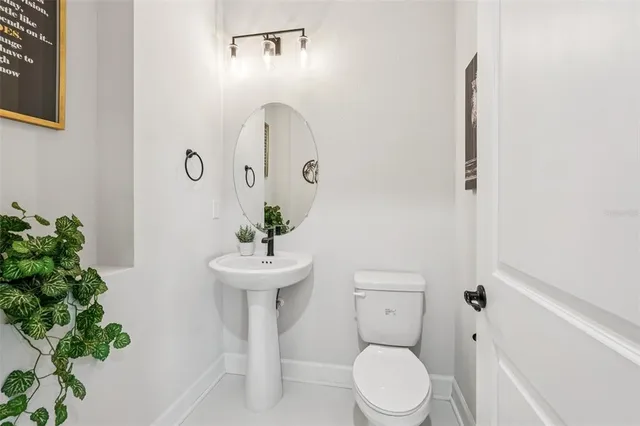 $1,200,000 | 5027 Lake Toscana Drive, Wimauma, FL 33598