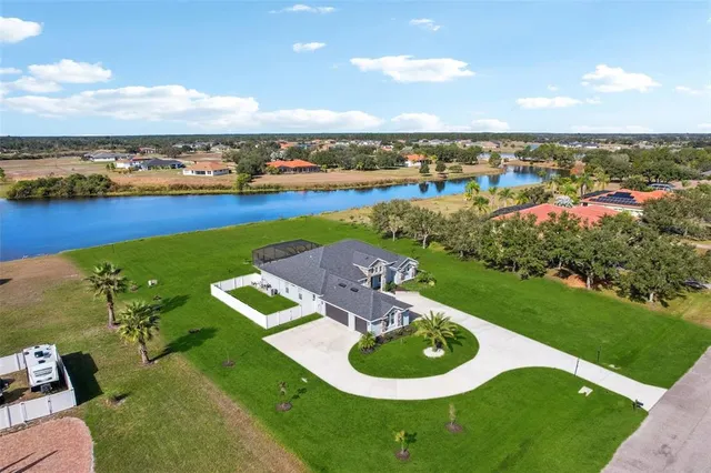 $1,200,000 | 5027 Lake Toscana Drive, Wimauma, FL 33598