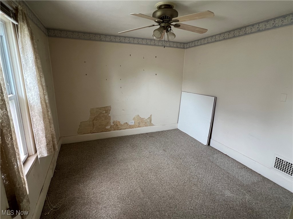 2909 Vestal Road Youngstown, OH 44509 - Photo 9 of 17