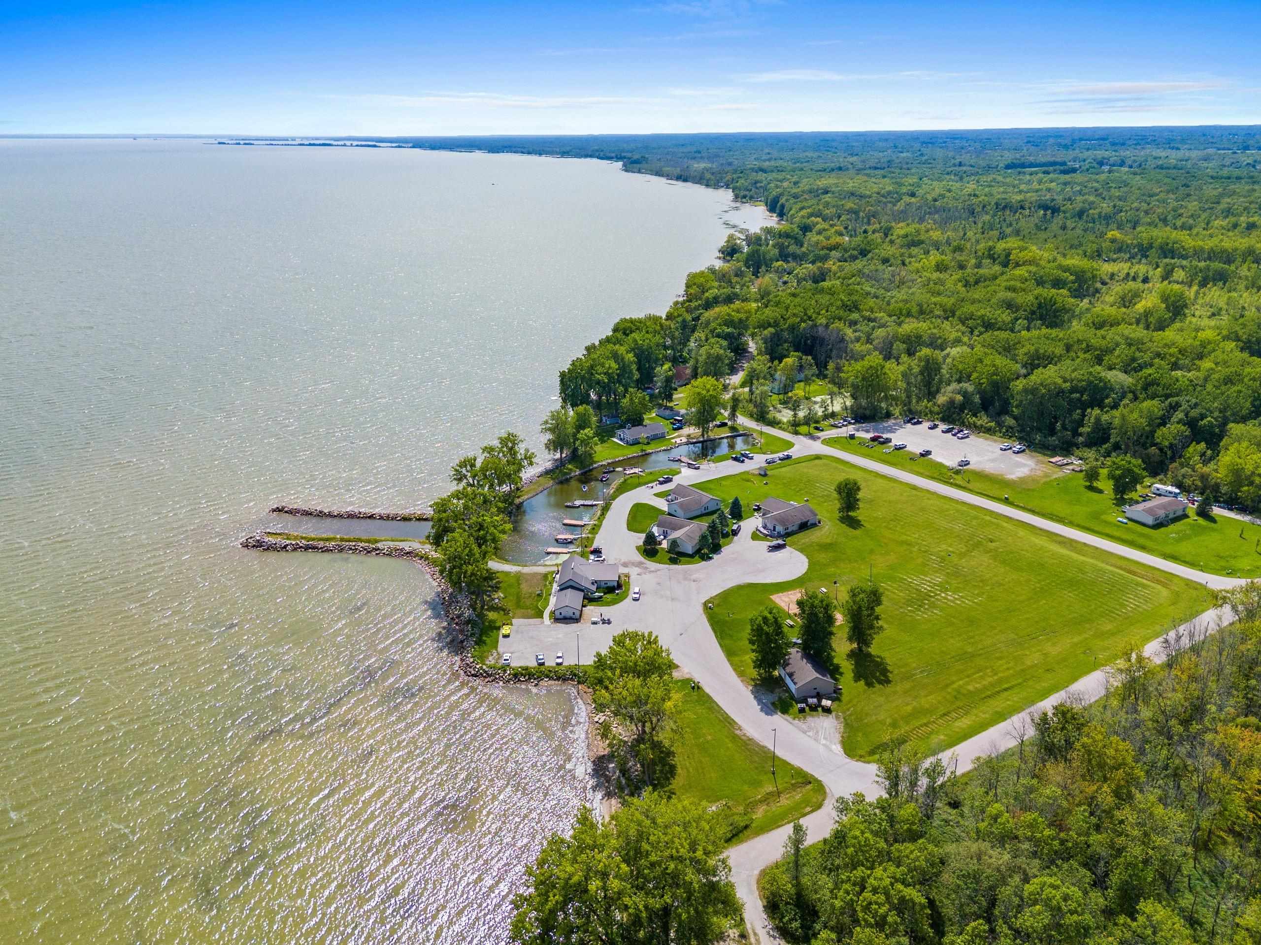 Geano Beach Road, Unit 14 Little Suamico, WI 54141 - Photo 8 of 15