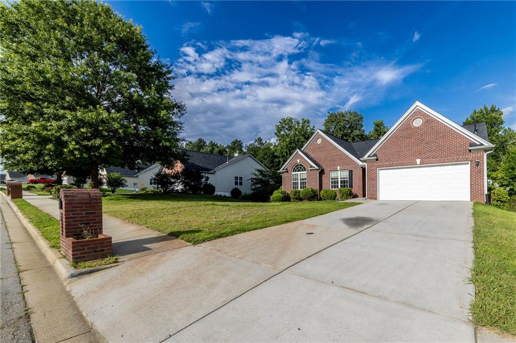 1784 Cedar Walk Lane Conley, GA 30288 - Photo 3 of 76