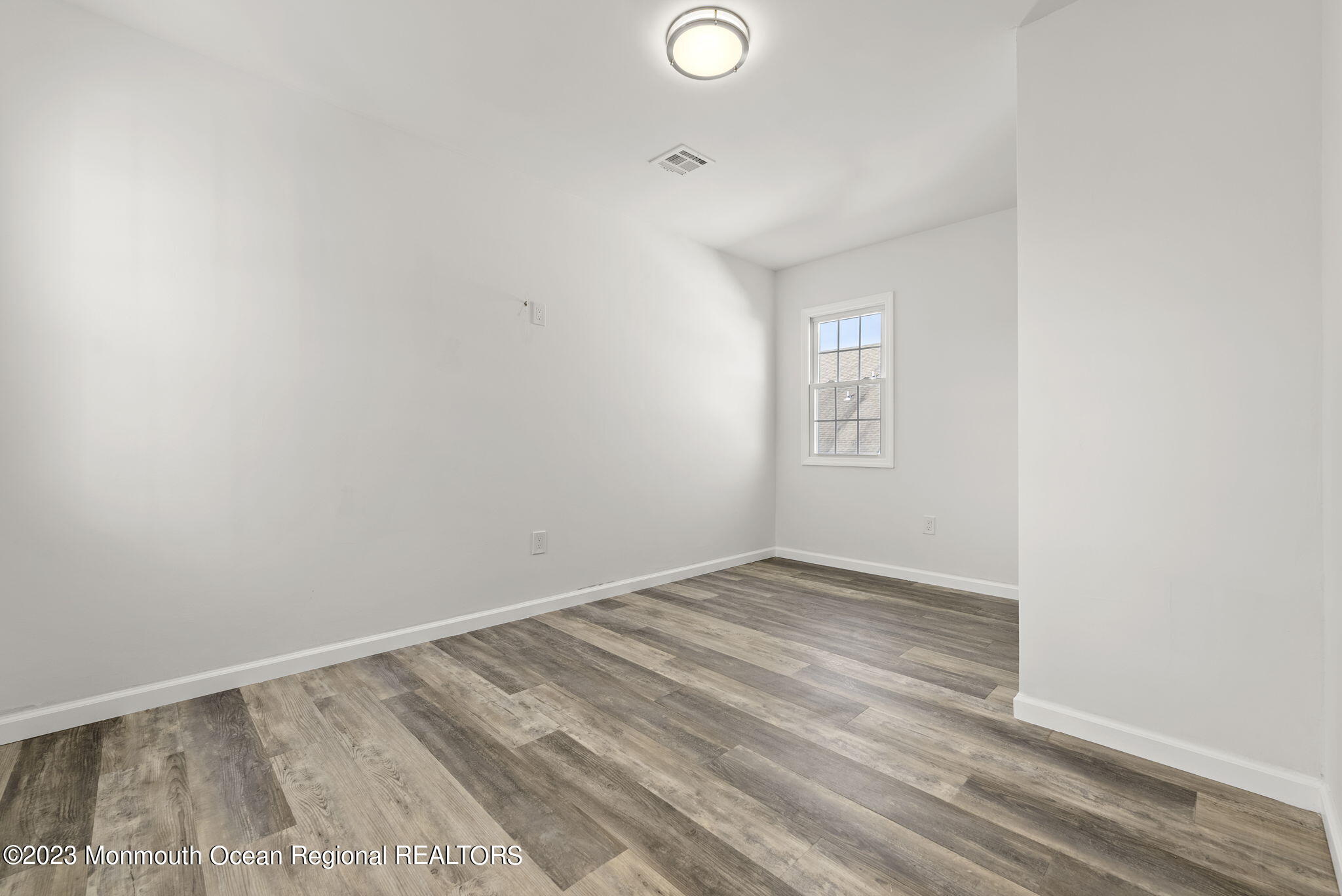 3 Hickory Hill Road Toms River, NJ 08753 - Photo 27 of 27 a view of an empty room and window