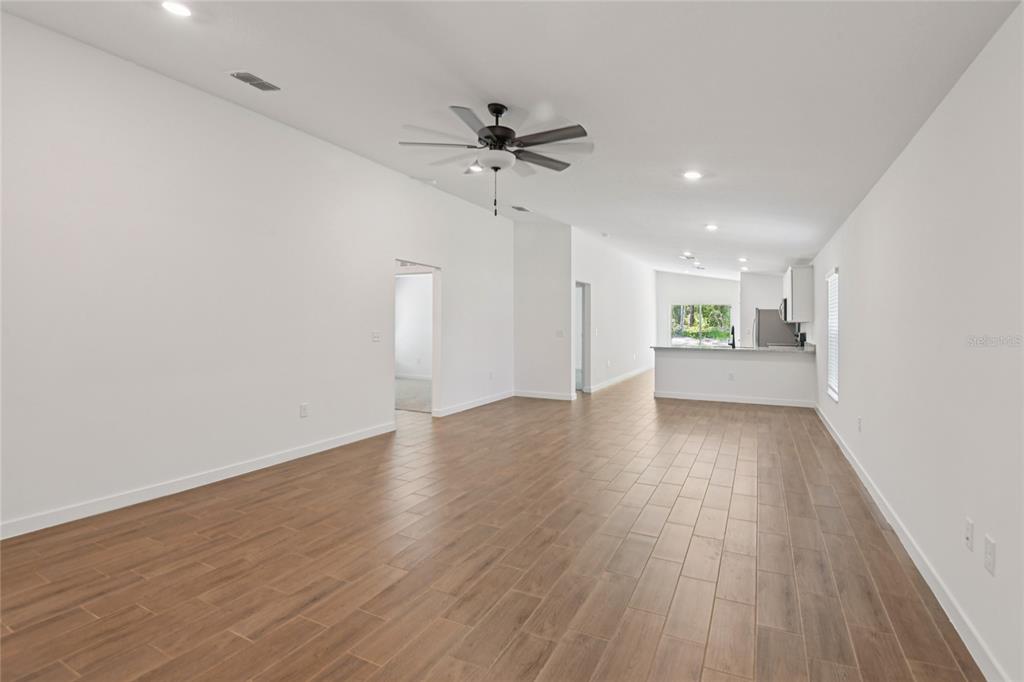 14034 Ricebird Avenue Weeki Wachee, FL 34614 - Photo 2 of 10