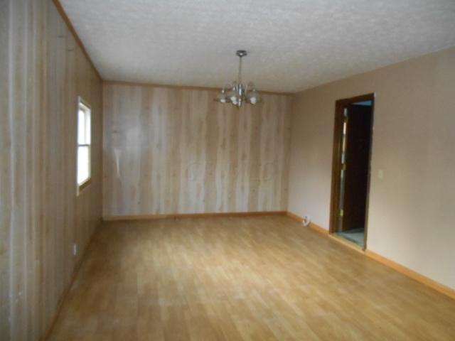 3609 Maize Road Columbus, OH 43224 - Photo 7 of 11 Gallery Image 7