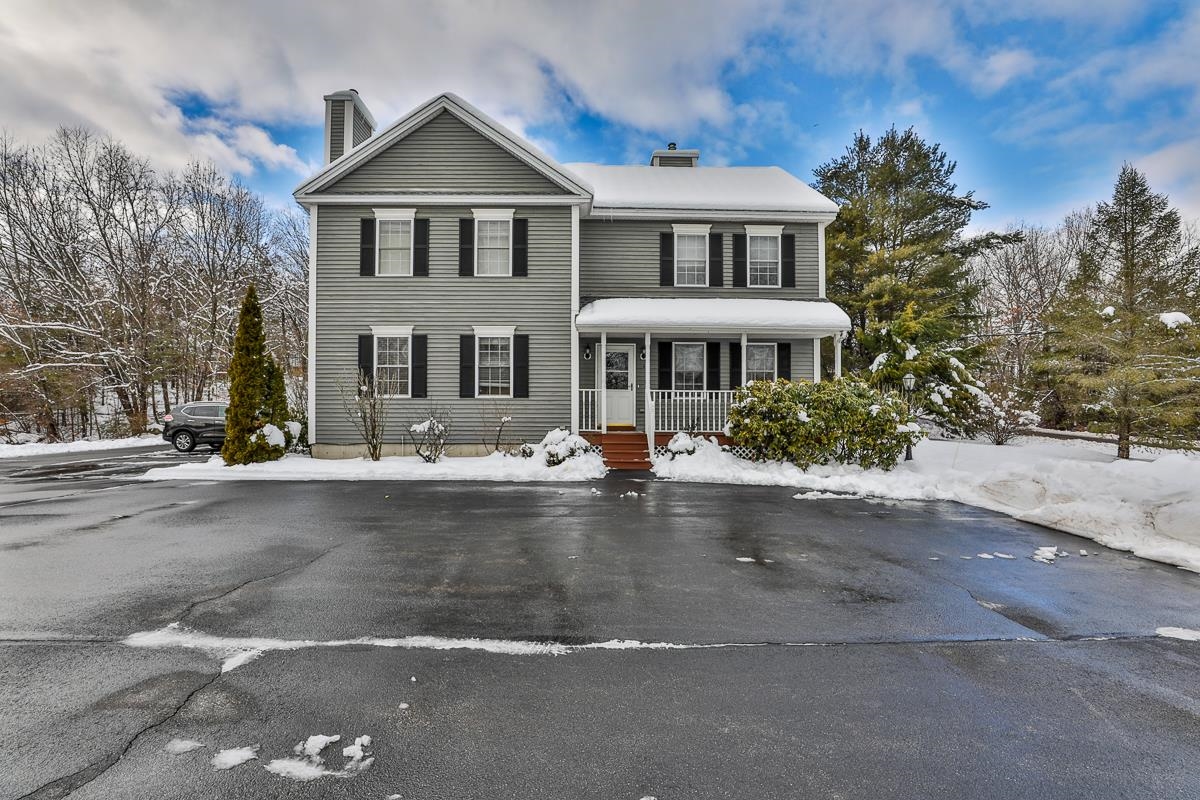 33 Merrimack Road, Unit A Amherst, NH 03031 - Photo 2 of 23