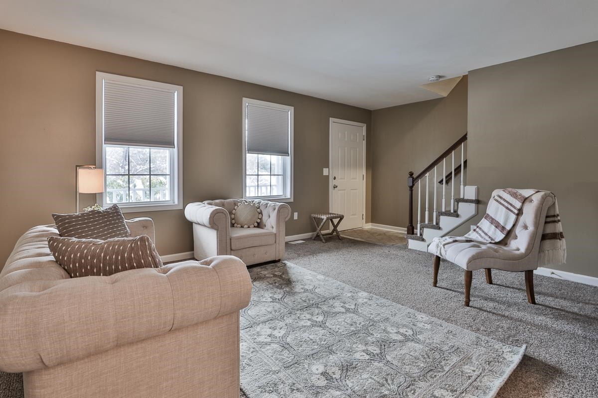 33 Merrimack Road, Unit A Amherst, NH 03031 - Photo 6 of 23