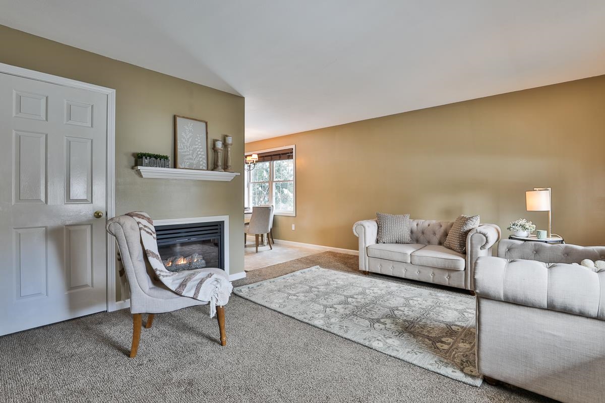 33 Merrimack Road, Unit A Amherst, NH 03031 - Photo 7 of 23