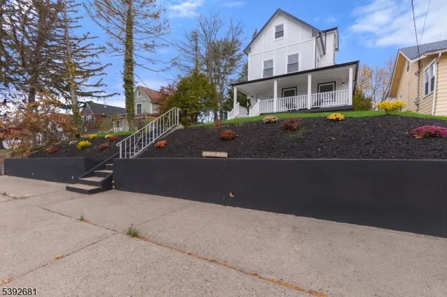 $799,999 | 351 Terrill Road, Fanwood, NJ 07023