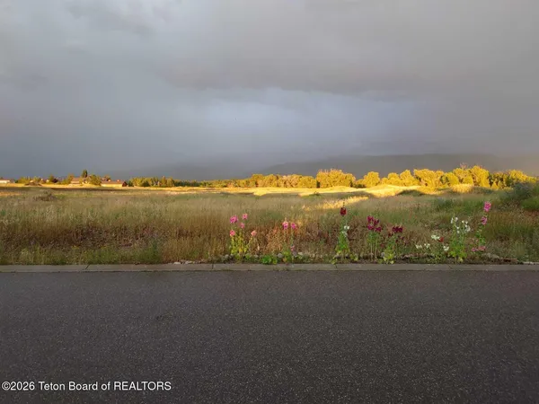 $999,000 | 60 Baywood Drive, Driggs, ID 83422