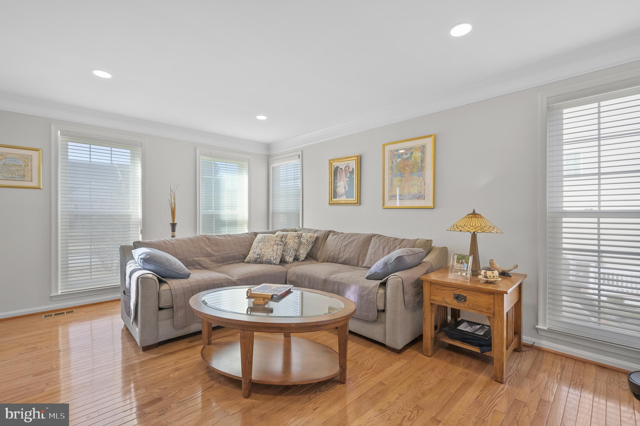 224 Goldfinch Turn Newark, DE 19711 - Photo 2 of 32