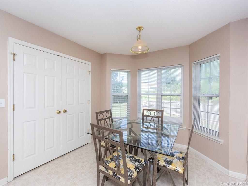 11002 Palestrina Road Charlotte, NC 28215 - Photo 6 of 19