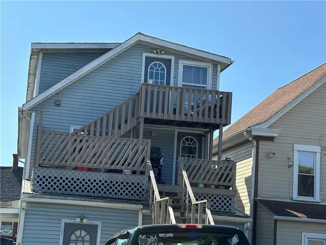 a view of deck with patio