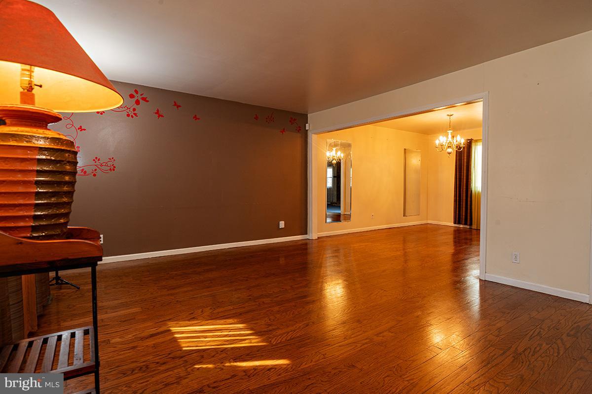 109 Wimbledon Run Sicklerville, NJ 08081 - Photo 8 of 27