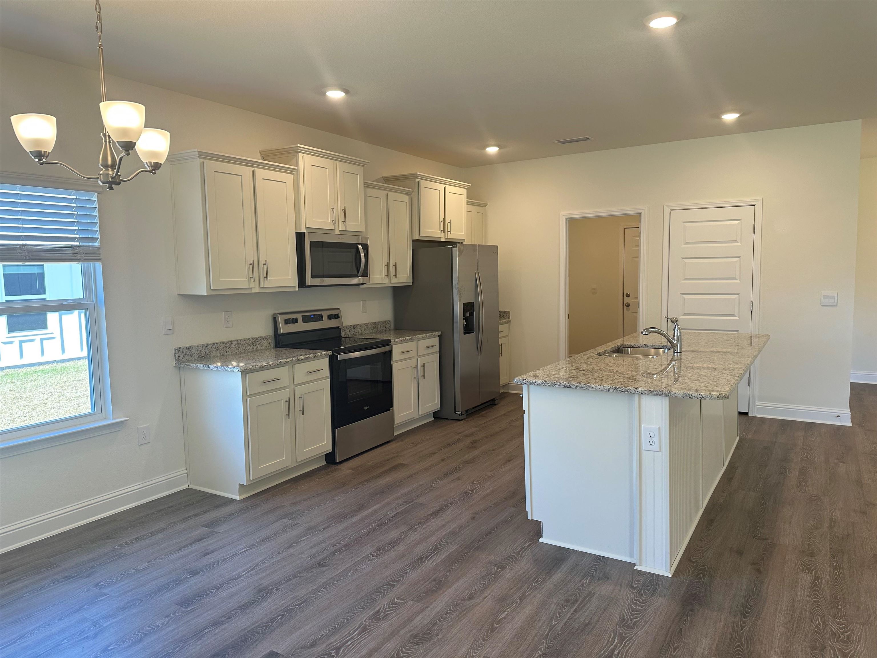 1870 Carly Street, Unit 37 Foley, AL 36535 - Photo 8 of 17 Kitchen