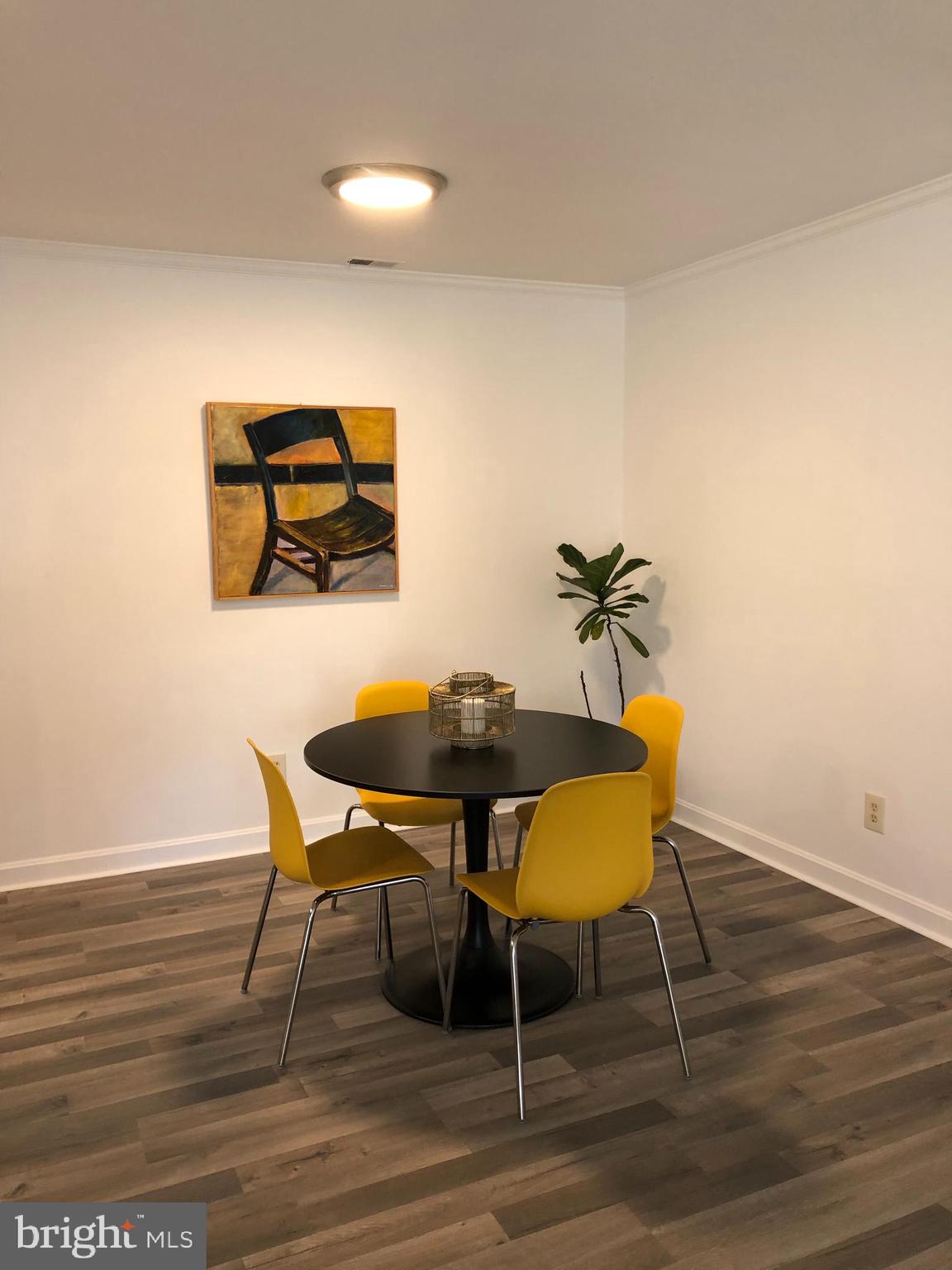13705 Modrad Way, Unit 9A24 Silver Spring, MD 20904 - Photo 4 of 9 Delightful Dining Area