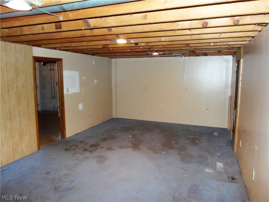 1115 Swartz Road Akron, OH 44306 - Photo 20 of 25