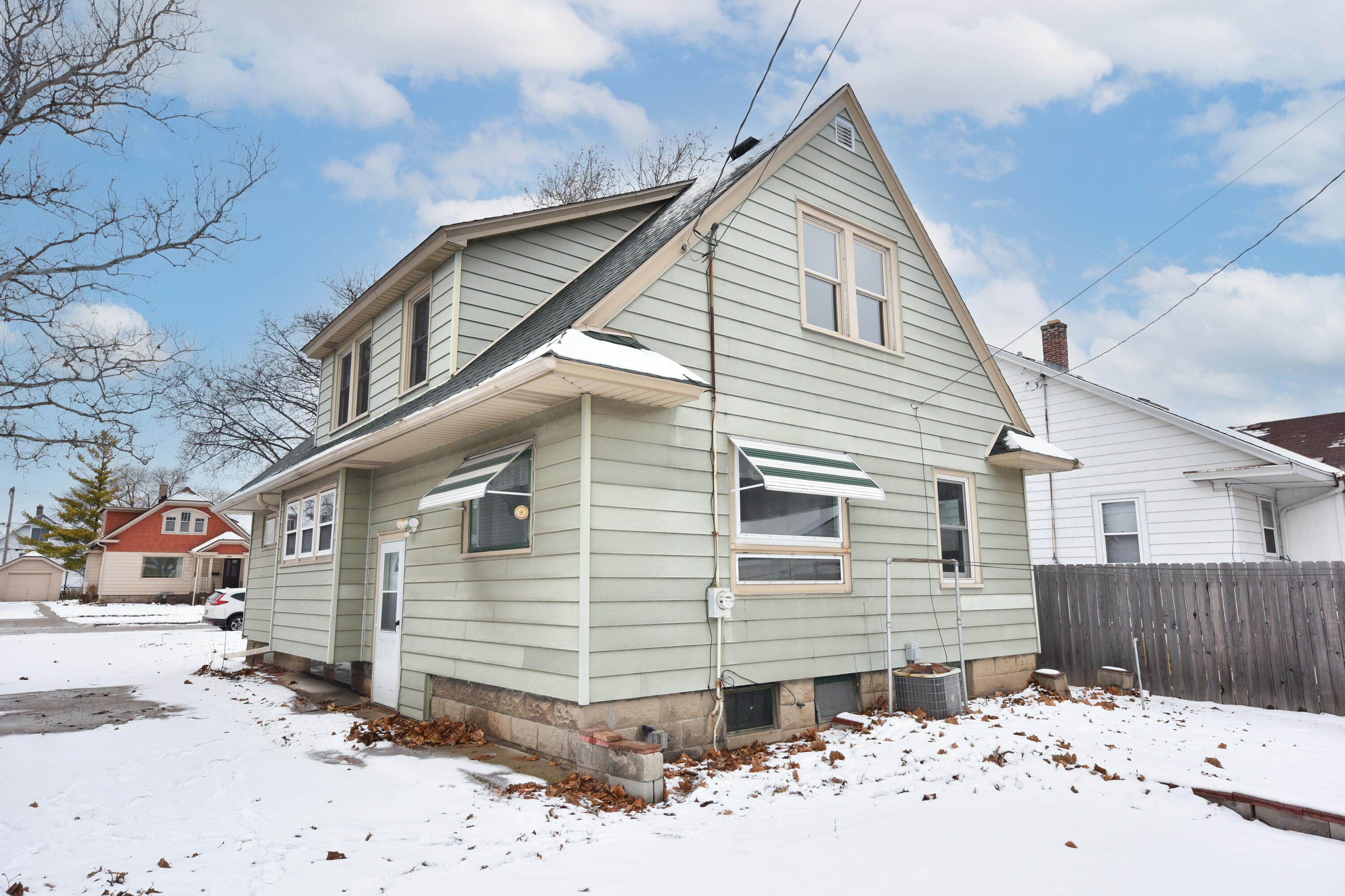 1532 North 58th Street Milwaukee, WI 53208 - Photo 16 of 17 Back of Home