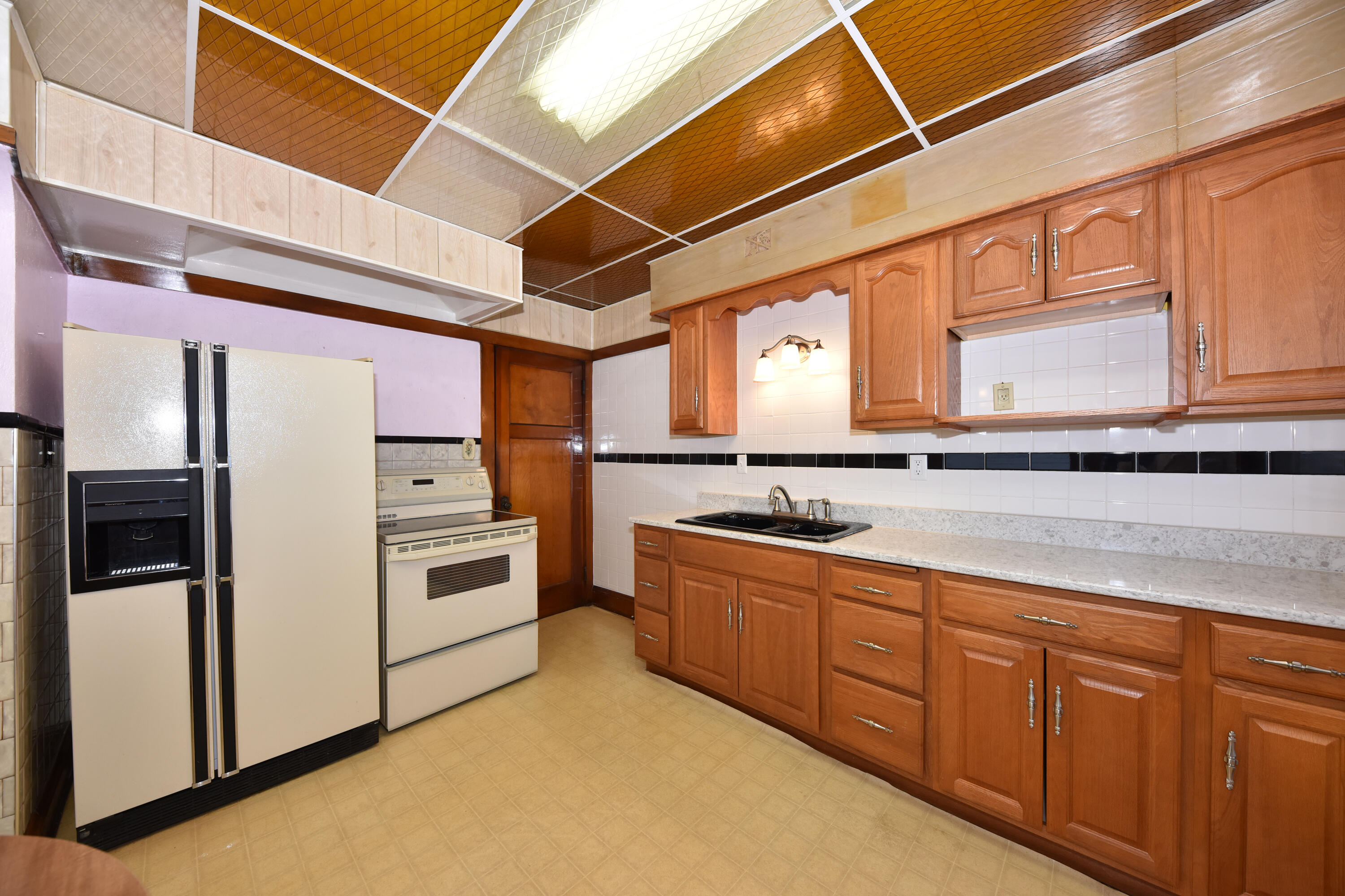 1532 North 58th Street Milwaukee, WI 53208 - Photo 6 of 17 Another View Of Kitchen