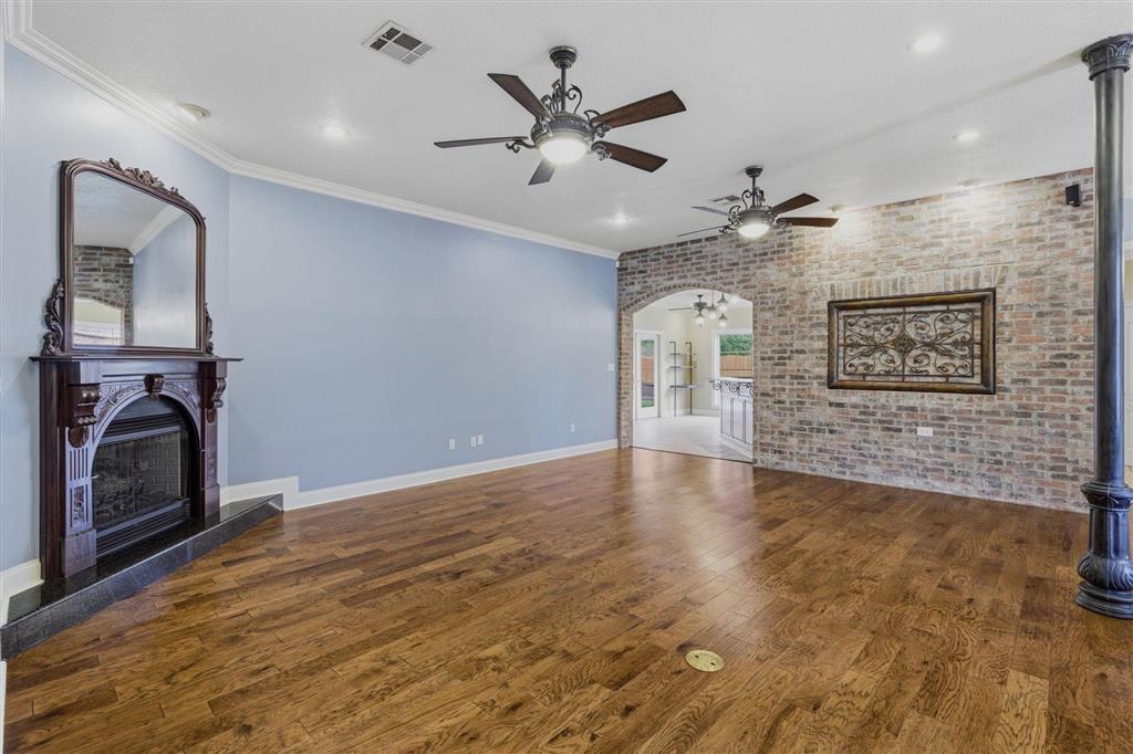 2733 Rue Calais Lake Charles, LA 70605 - Photo 9 of 27