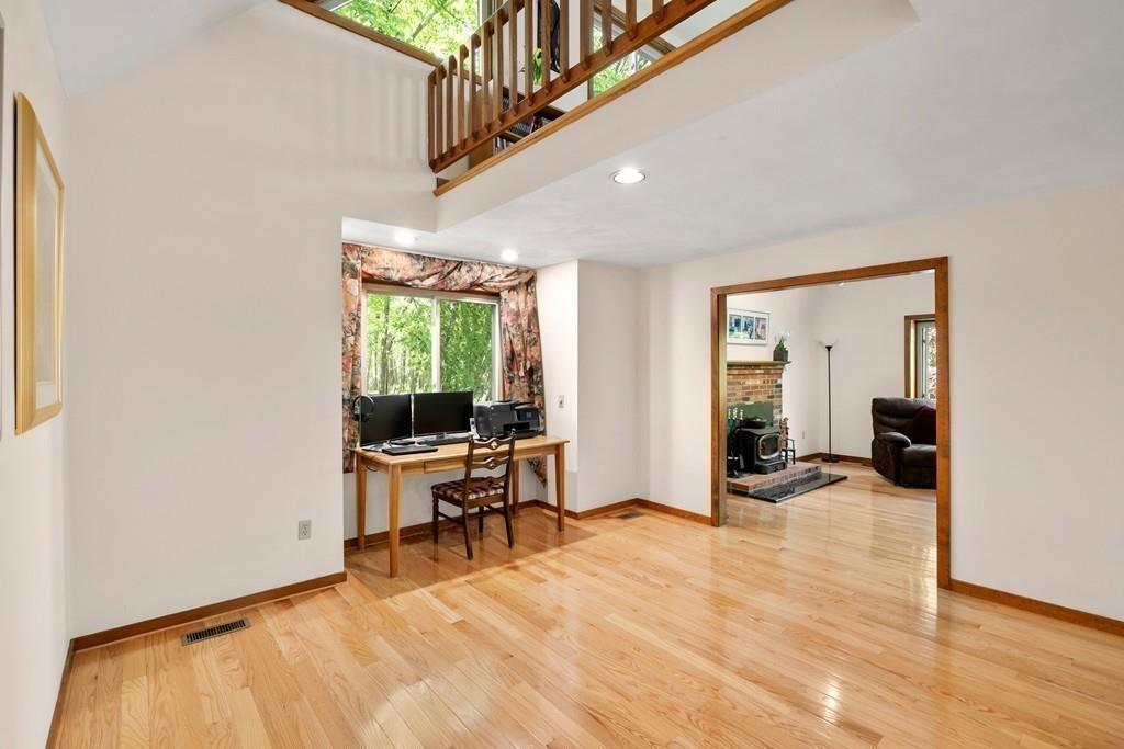 212 Boxboro Road Stow, MA 01775 - Photo 17 of 38