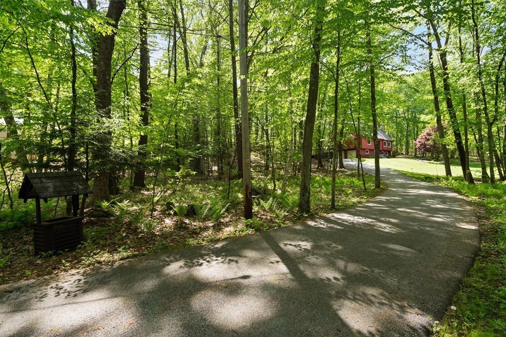 212 Boxboro Road Stow, MA 01775 - Photo 4 of 38