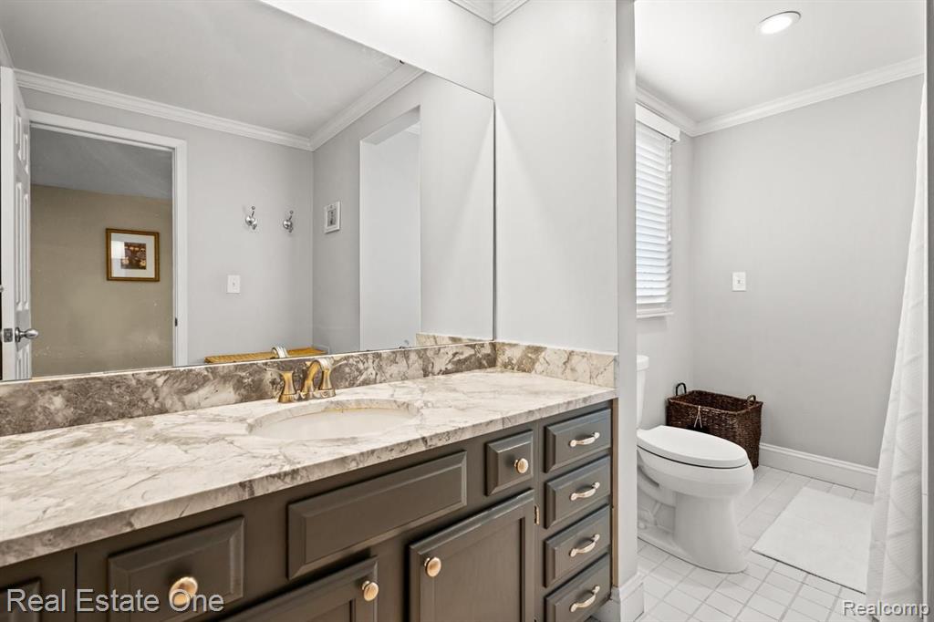 1081 Hathaway Rising Rochester Hills, MI 48306 - Photo 30 of 43